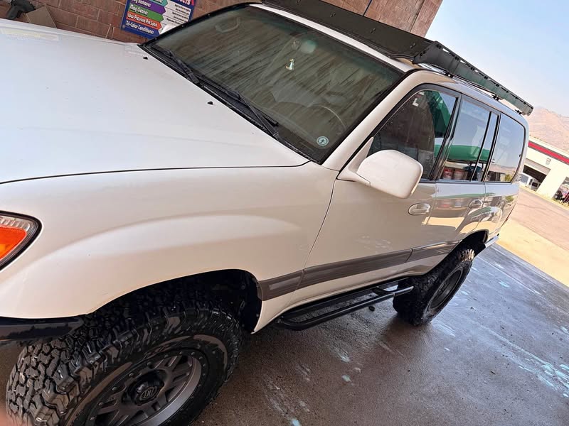 2004 Toyota Landcruiser - Sport Utility 4D
