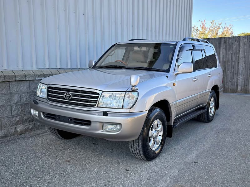 2000 Toyota Landcruiser - Sport Utility 4D