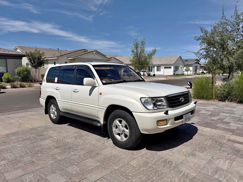 1998 Toyota Landcruiser - Sport Utility 4D