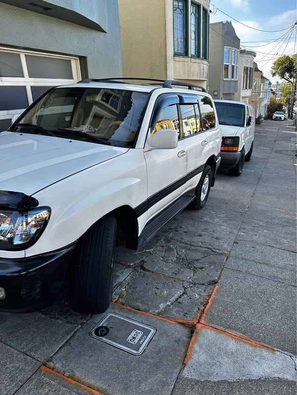 1998 Toyota Landcruiser - Sport Utility 4D