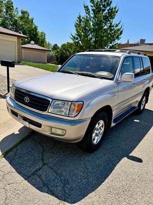 2000 Toyota Landcruiser - Sport Utility 4D
