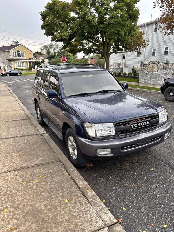 1998 Toyota Landcruiser - Sport Utility 4D