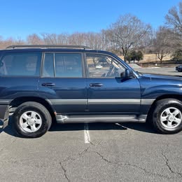 2000 Toyota Land Cruiser 4WD V8