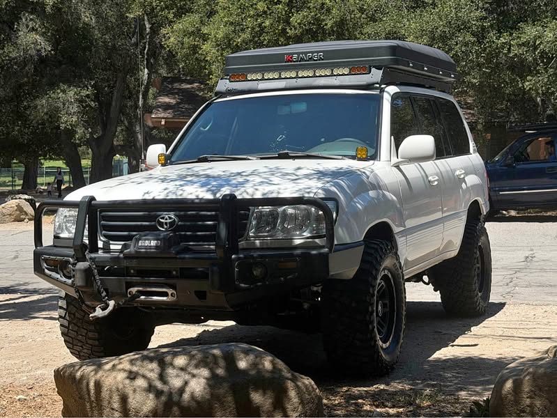 1999 Toyota Landcruiser - Sport Utility 4D