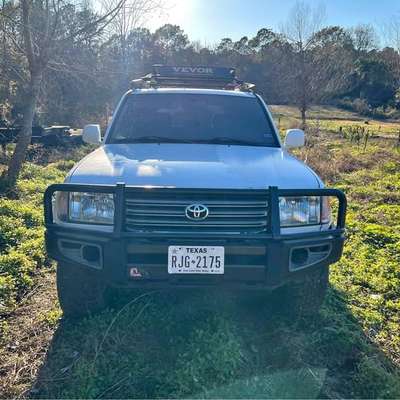 2003 Toyota Land Cruiser - Sport utility 4D