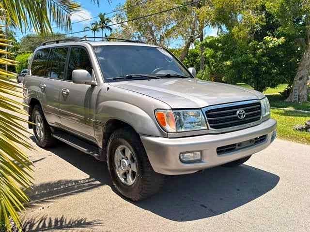 2000 Toyota Landcruiser - 4dr 4wd