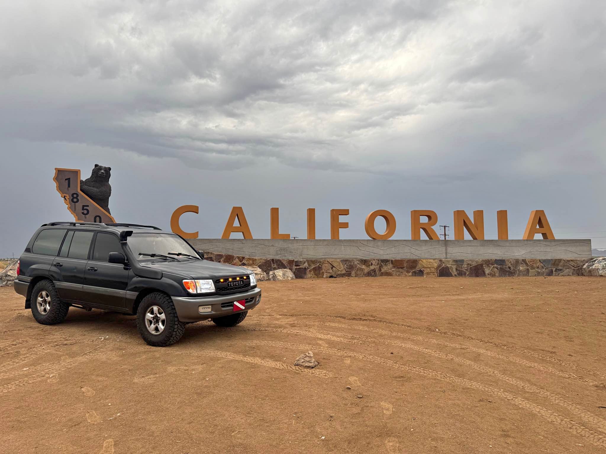 1999 Toyota Landcruiser - Sport Utility 4D