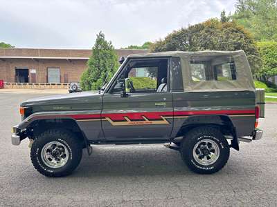 1985 Toyota Landcruiser - FJ70
