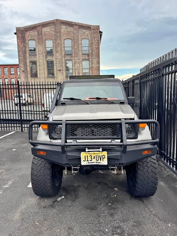 1987 Toyota Landcruiser - FJ70