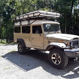 1984 Toyota fj45 Landcruiser Arkana Custom Troopcarrier