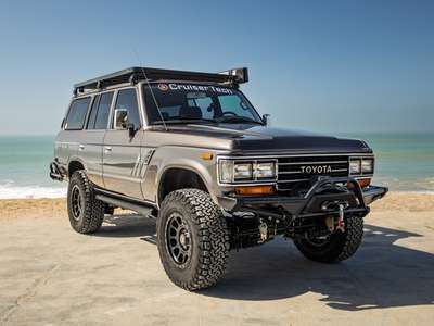 1990 Toyota Land Cruiser BASE