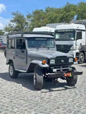 1990 Toyota Landcruiser