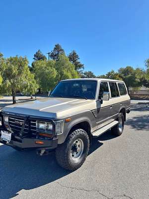 1990 Toyota Landcruiser - Sport Utility 4D