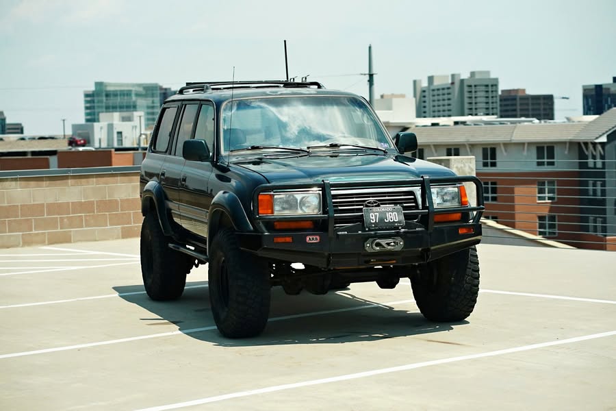 1997 Toyota Landcruiser Sport Utility 4D