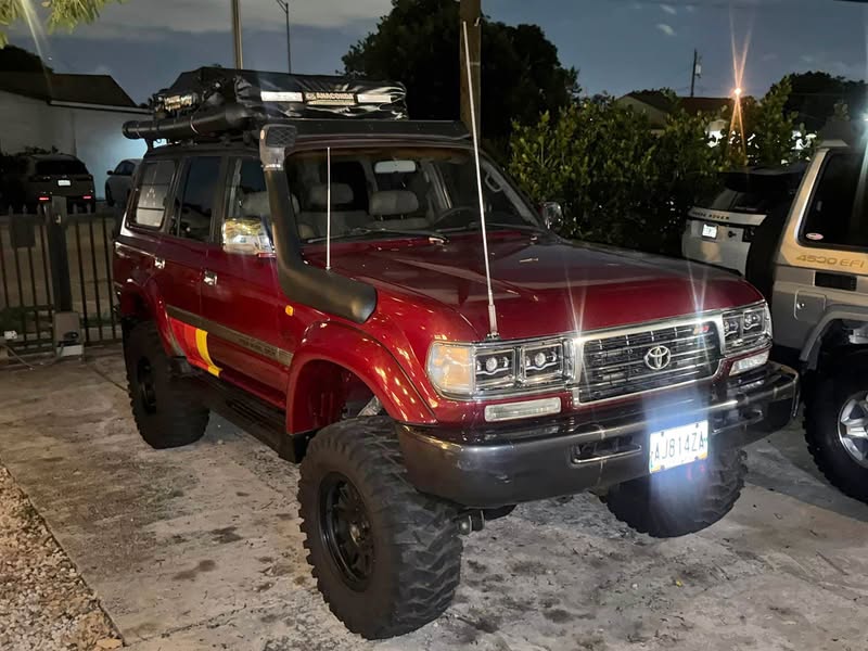 1995 Toyota Landcruiser - VX