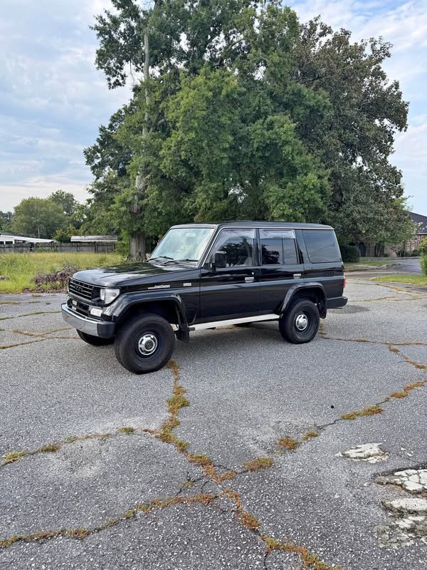 1992 Toyota Landcruiser Sport Utility 4D