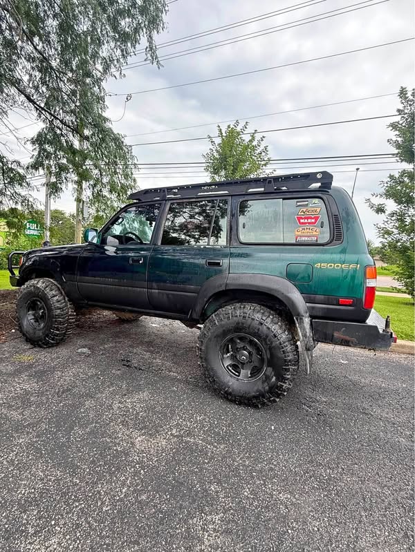 1996 Toyota Landcruiser - Sport Utility 4D