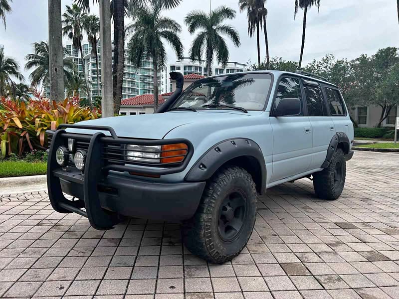 1996 Toyota Landcruiser - Overland W\/ Diff lock