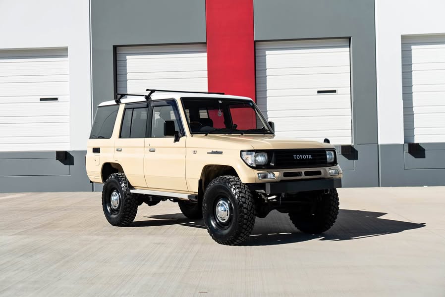 1995 Toyota Land Cruiser Prados for sale!  - Turbo Diesel 4WD Jdm