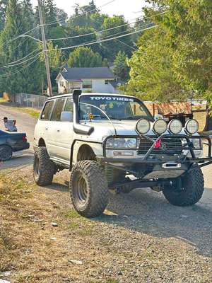 1997 Toyota Landcruiser - Sport Utility 4D