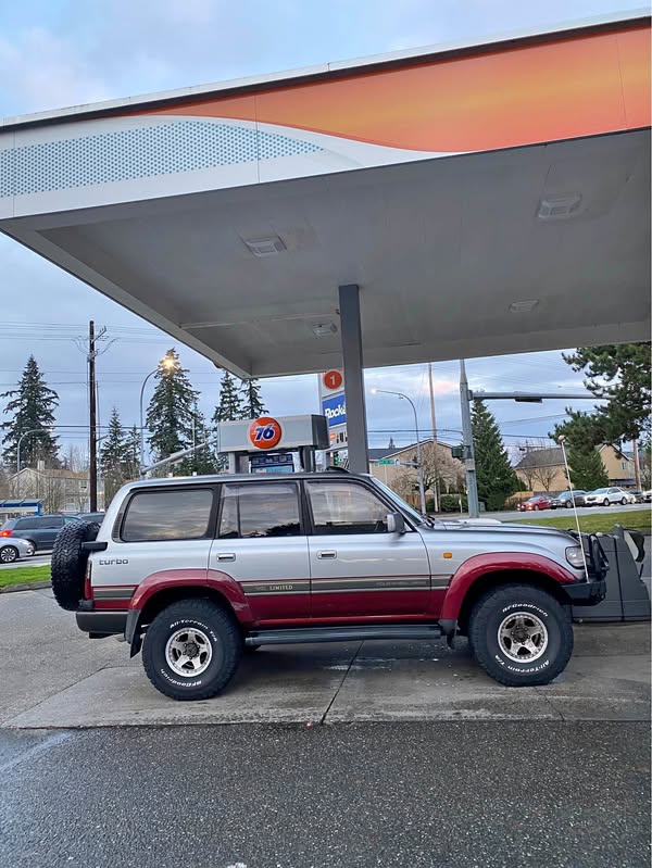 1990 Toyota Landcruiser - Sport Utility 4D