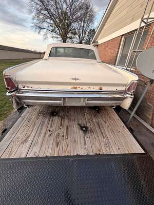 1965 1965 Lincoln continental  Convertible  W\/Tralier
