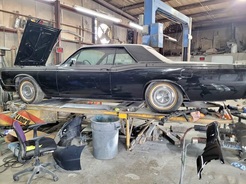 1967 Lincoln Continental