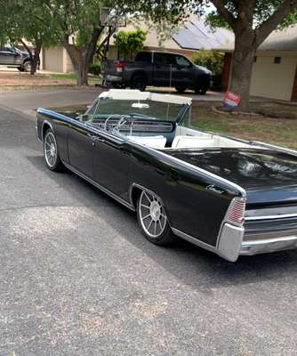 1965 Lincoln Continental