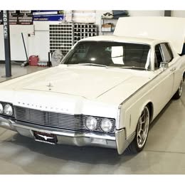1966 Lincoln Continental Sedan 4D