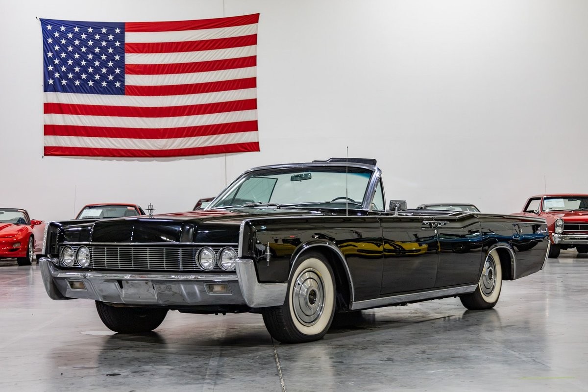 1966 Lincoln Continental