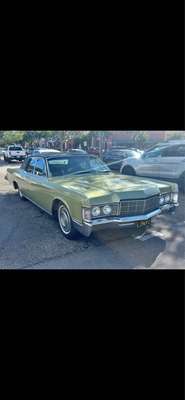 1969 Lincoln Continental - Sedan 4D
