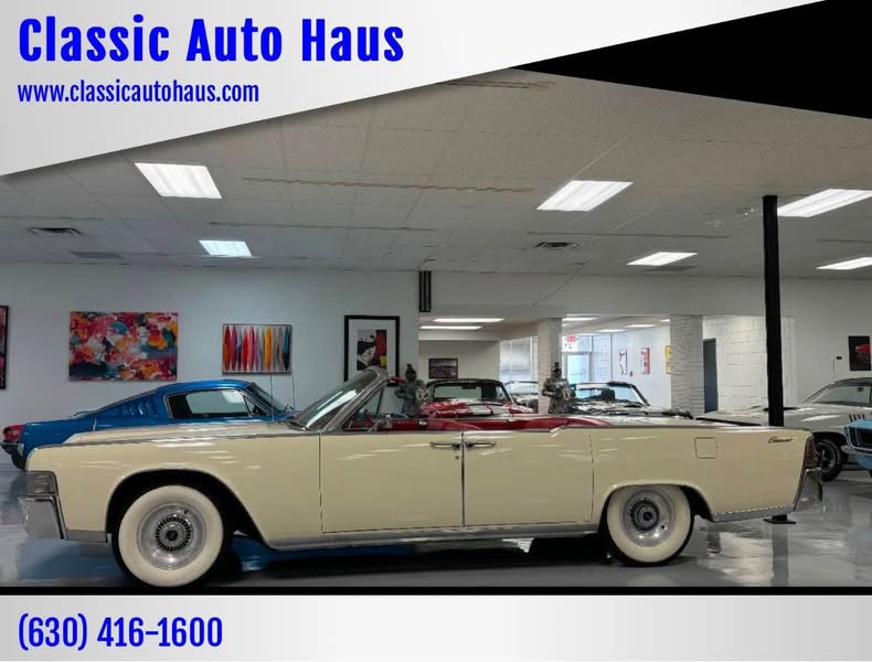 1965 Lincoln Continental - Suicide door Convertible