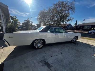 1967 Lincoln Continental - Coupe