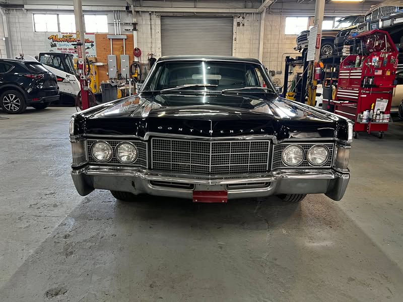 1969 Lincoln Continental Limo