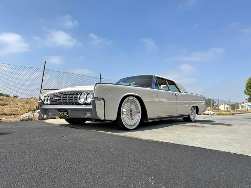 1962 Lincoln Continental