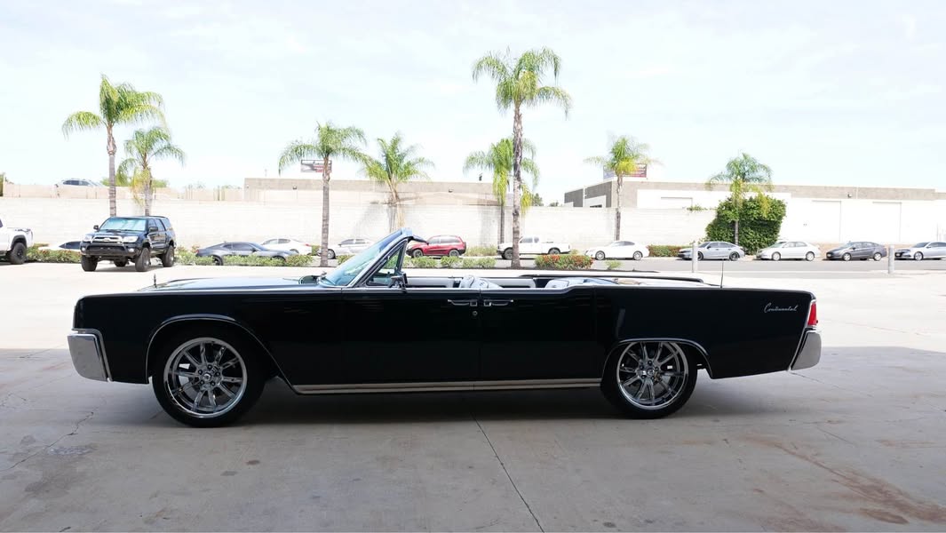 1962 Lincoln Continental