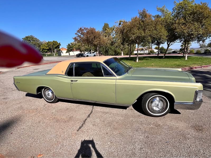1968 Lincoln Continental