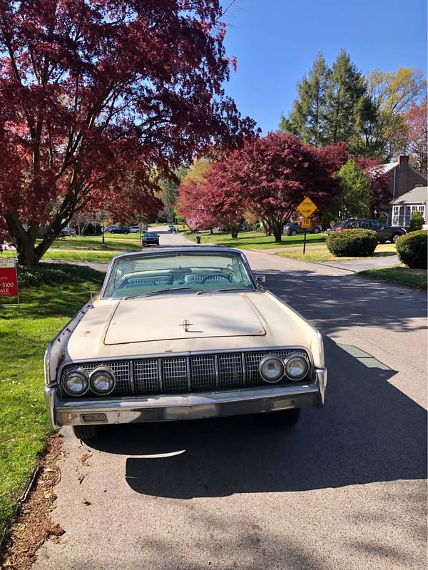 1964 Lincoln Continental - Sedan 4D