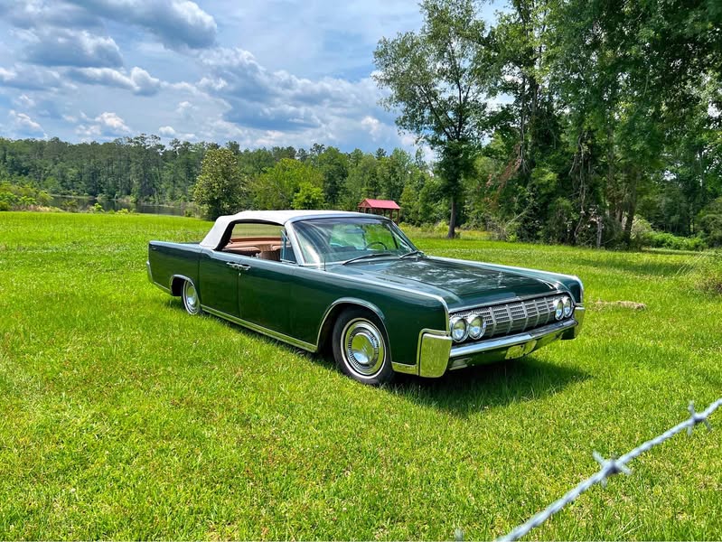 1964 Lincoln Continental - 4Dr Convertible