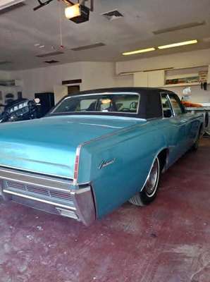 1966 Lincoln Continental