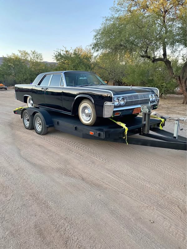 1963 Lincoln continental