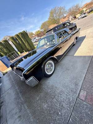 1961 Lincoln Continental