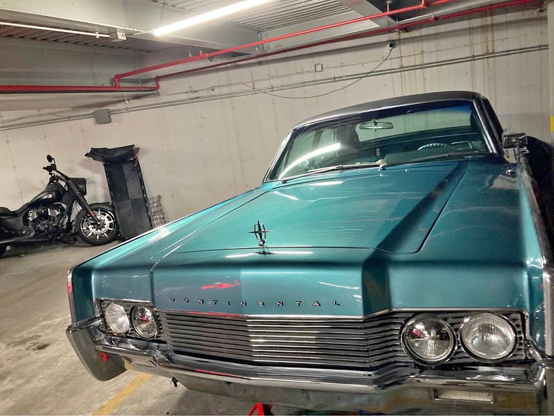 1967 Lincoln Continental