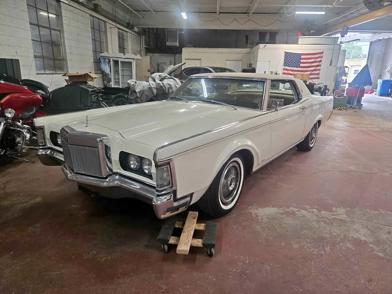 1969 Lincoln continental