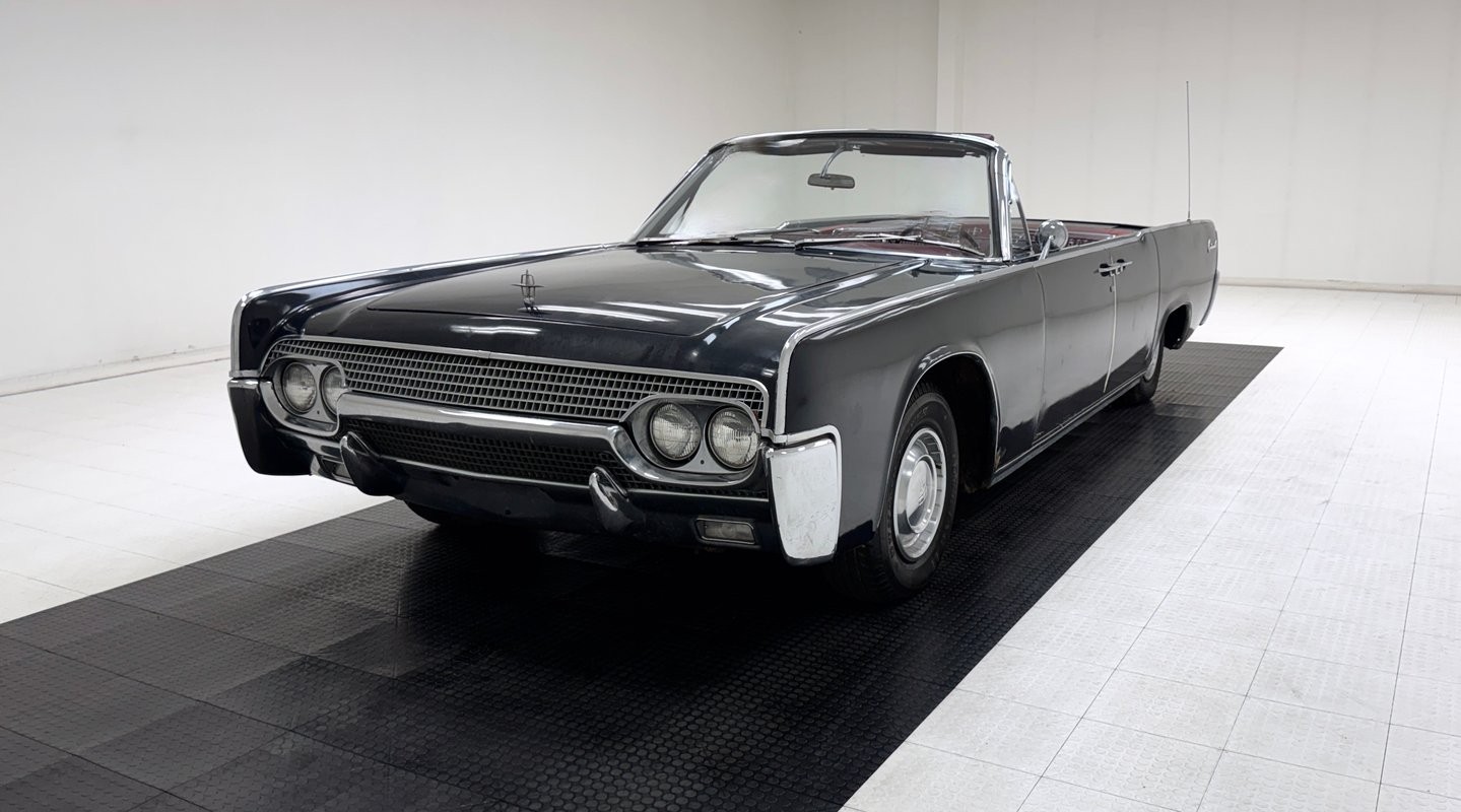 1961 Lincoln Continental Convertible