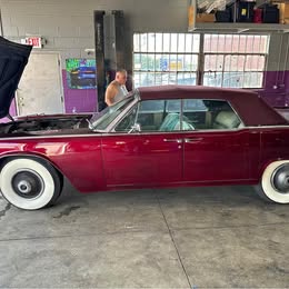 1965 Lincoln Continental - Premiere Sedan 4D