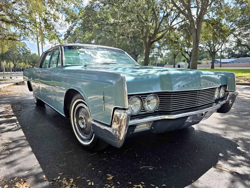 1966 Lincoln Continental