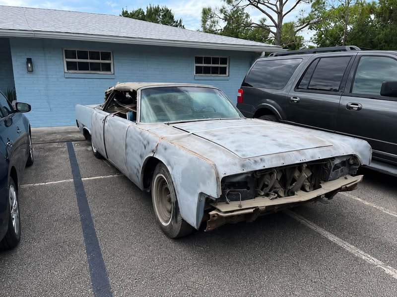1963 Lincoln Continental -  Convertible