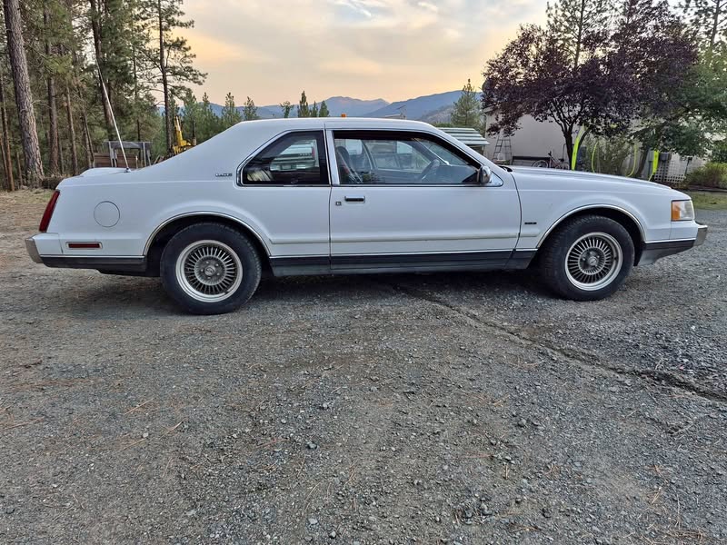 1989 Lincoln Mark VII - LSC Sedan 2D