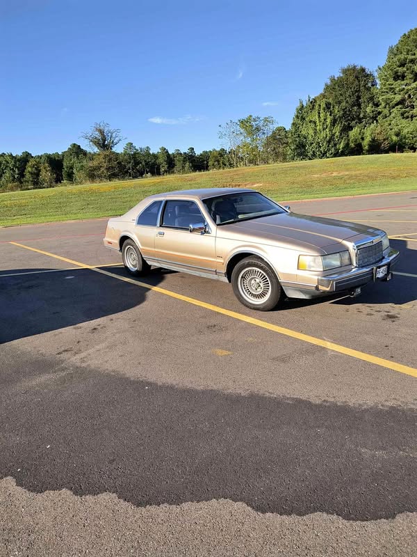 1988 Lincoln Mark VII - LSC Sedan 2D